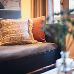 L'arboisie Apartahotel 4*